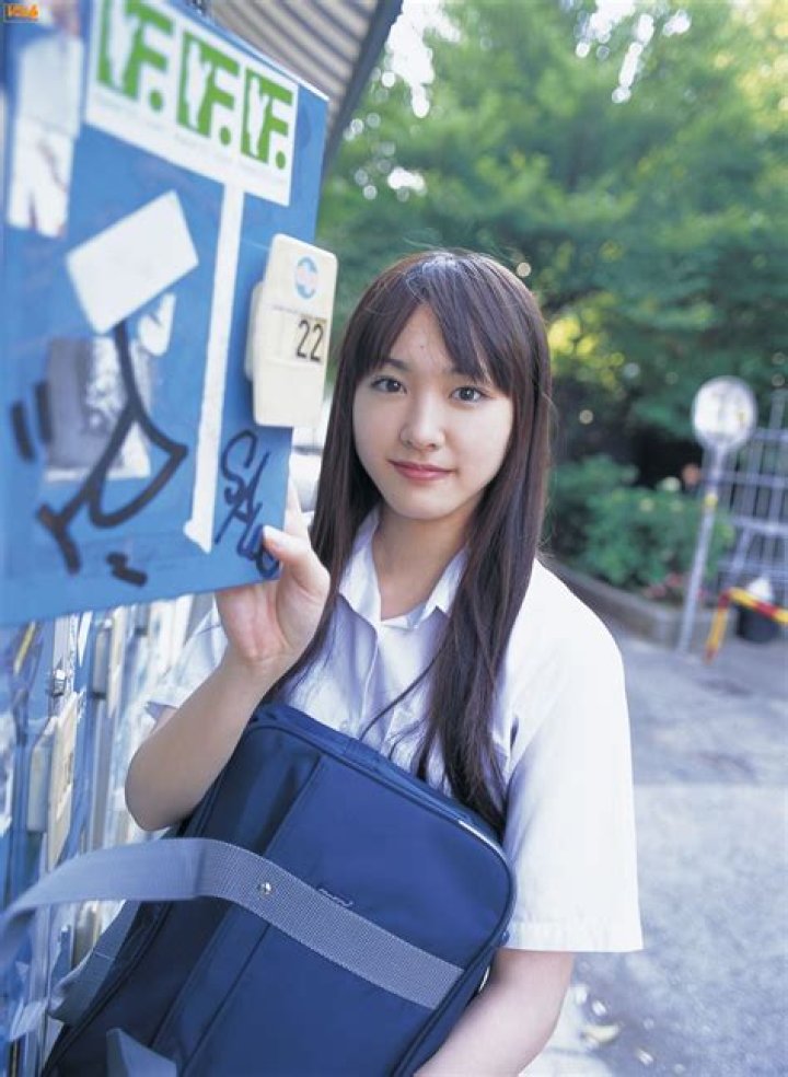 新垣結衣の「乳首」検索が急増？　真偽と背景を整理する